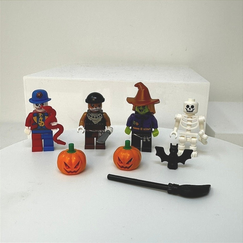 Lego Halloween Minifigure Lot Skeleton Witch Pirate Fox Clown Pumpkins Bat